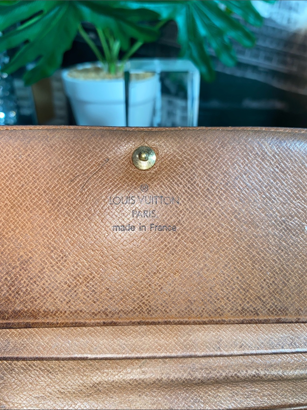 Authentic Louis Vuitton Monogram Bifold Zippy Wallet - Picture 8 of 15